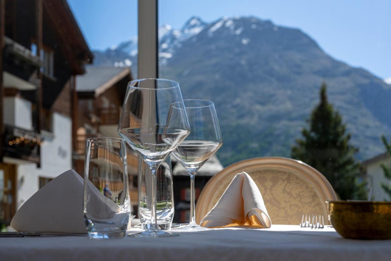 Wellnesshotel Schweizerhof Saas-Fee Eksteriør bilde
