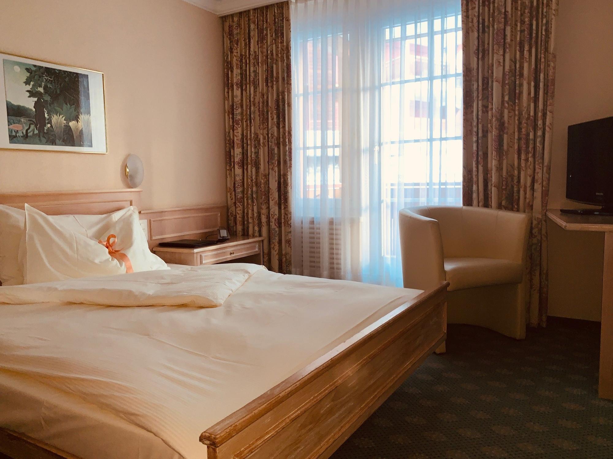 Wellnesshotel Schweizerhof Saas-Fee Eksteriør bilde
