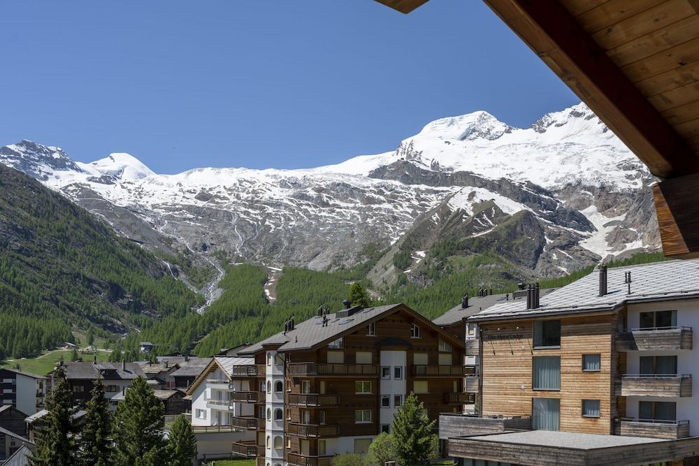 Wellnesshotel Schweizerhof Saas-Fee Eksteriør bilde