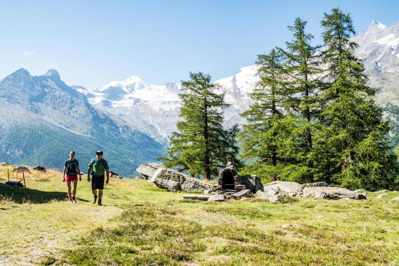Wellnesshotel Schweizerhof Saas-Fee Eksteriør bilde