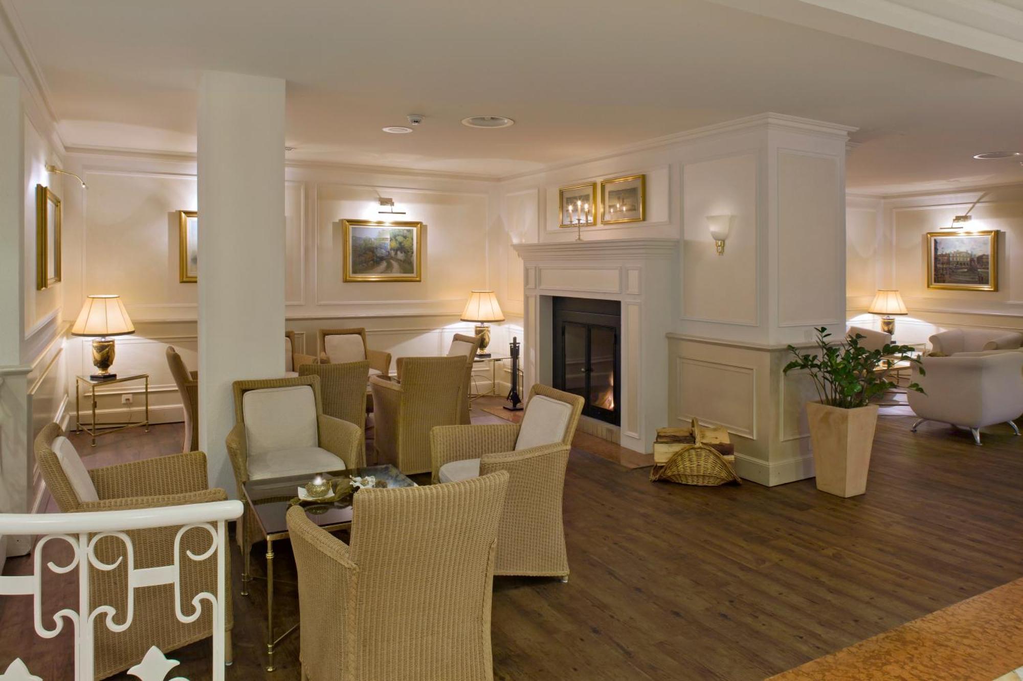Wellnesshotel Schweizerhof Saas-Fee Eksteriør bilde