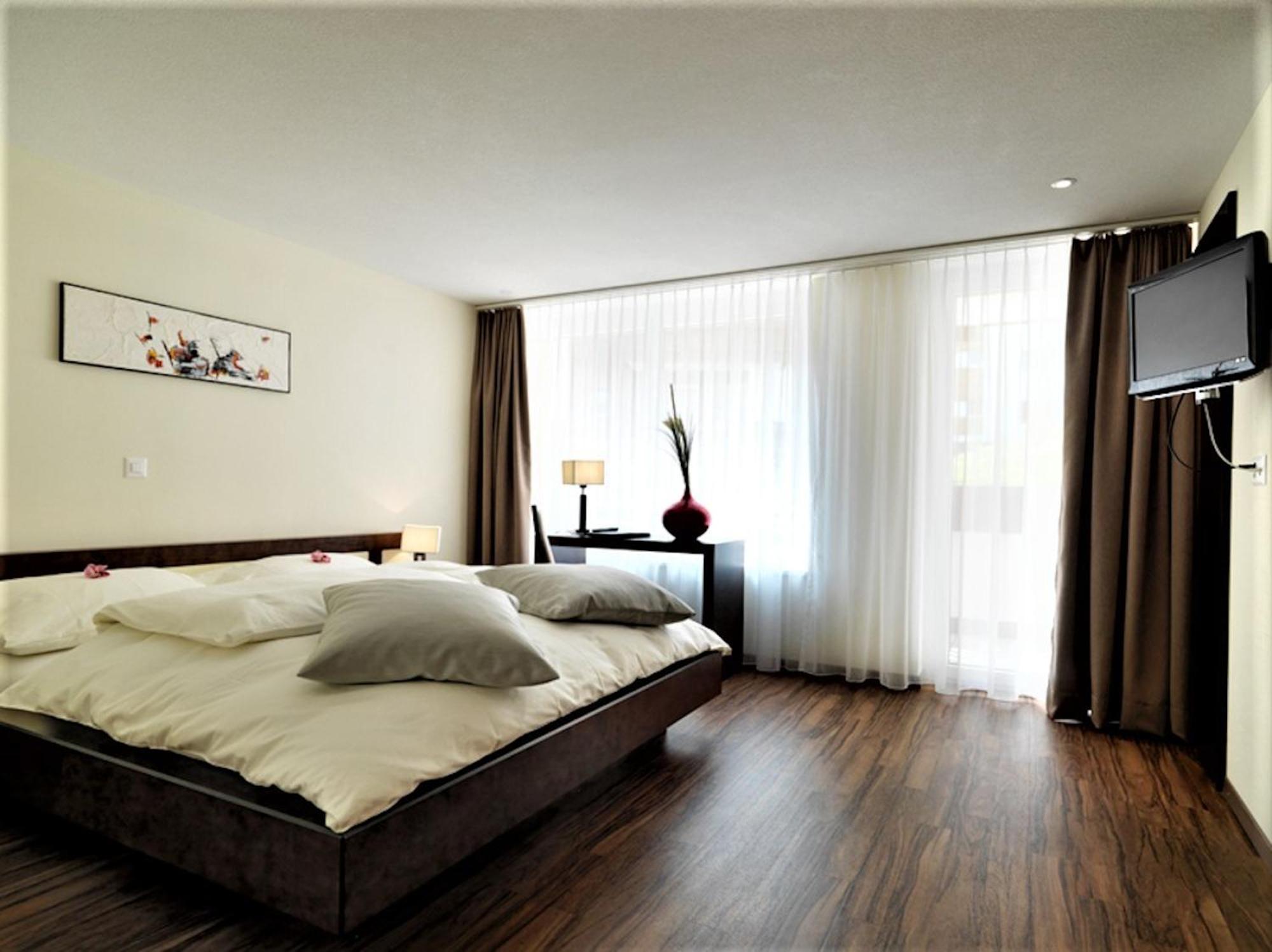 Wellnesshotel Schweizerhof Saas-Fee Rom bilde