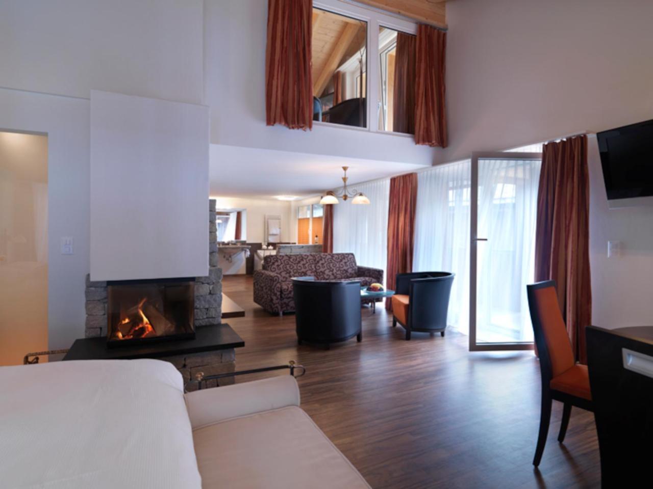 Wellnesshotel Schweizerhof Saas-Fee Rom bilde